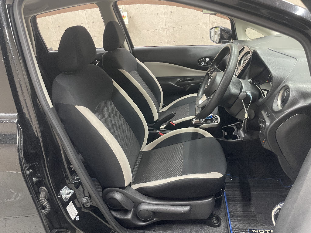 ニッサン ノート ｅパワーＸ