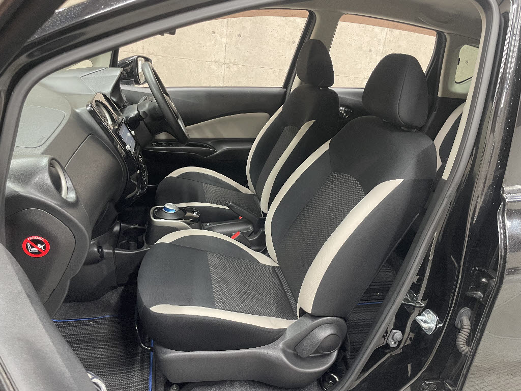 ニッサン ノート ｅパワーＸ