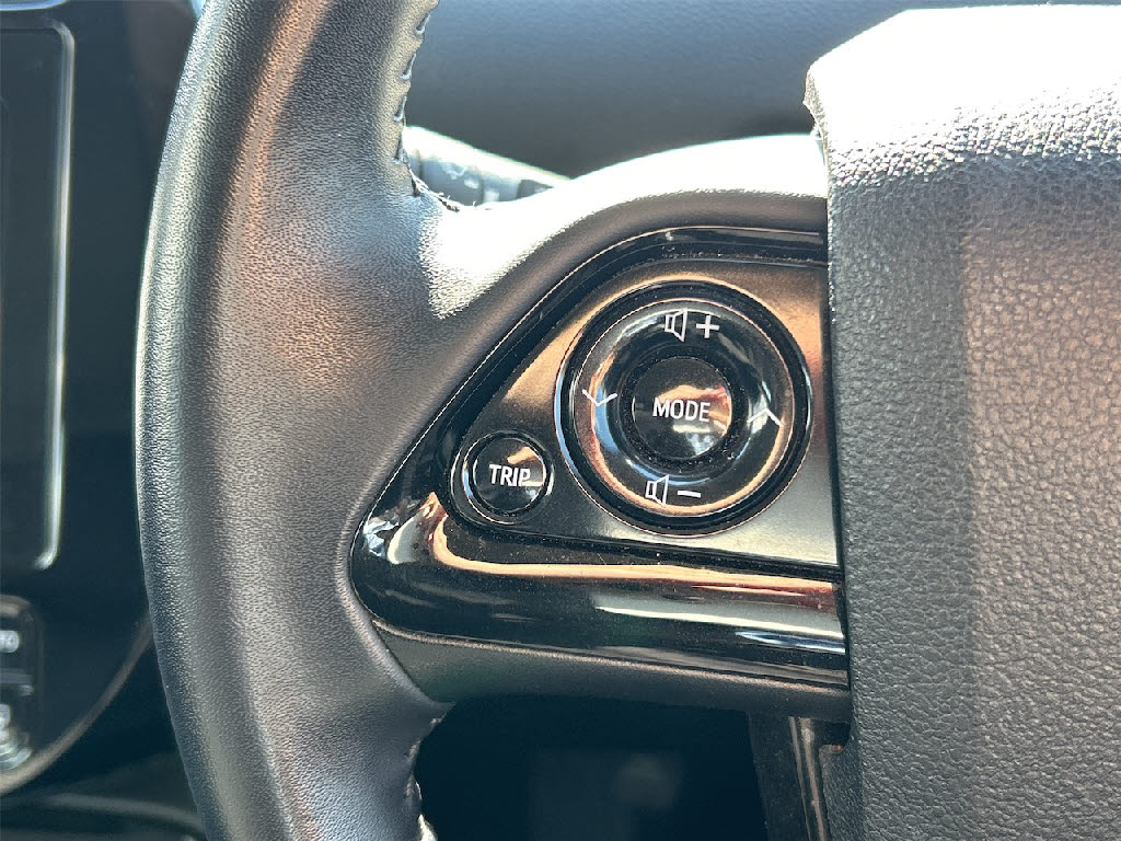 トヨタ プリウス S