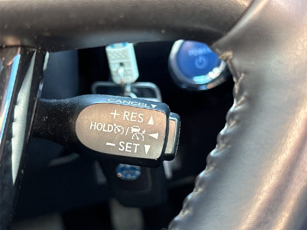 トヨタ プリウス S