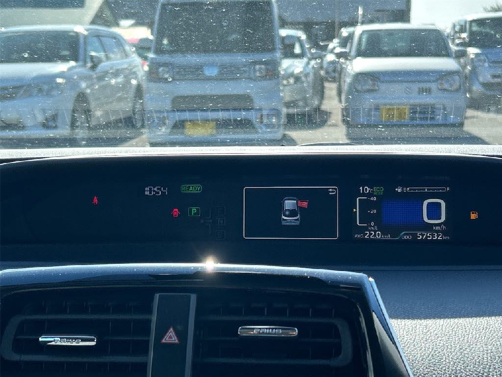 トヨタ プリウス S