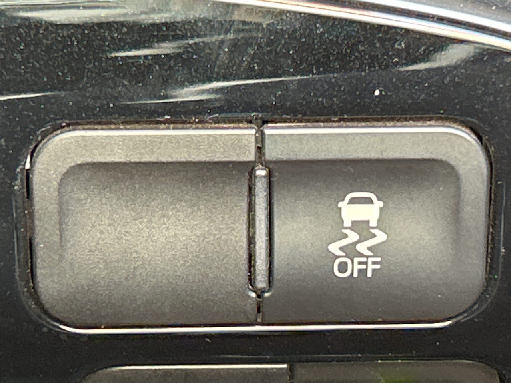 トヨタ プリウス S