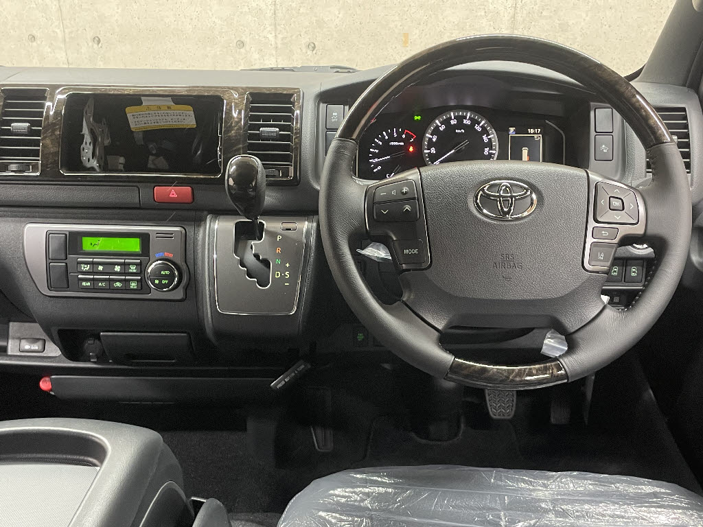 トヨタ ハイエースＶ ｽｰﾊﾟｰGLﾀﾞｰｸﾌﾟﾗｲﾑ2