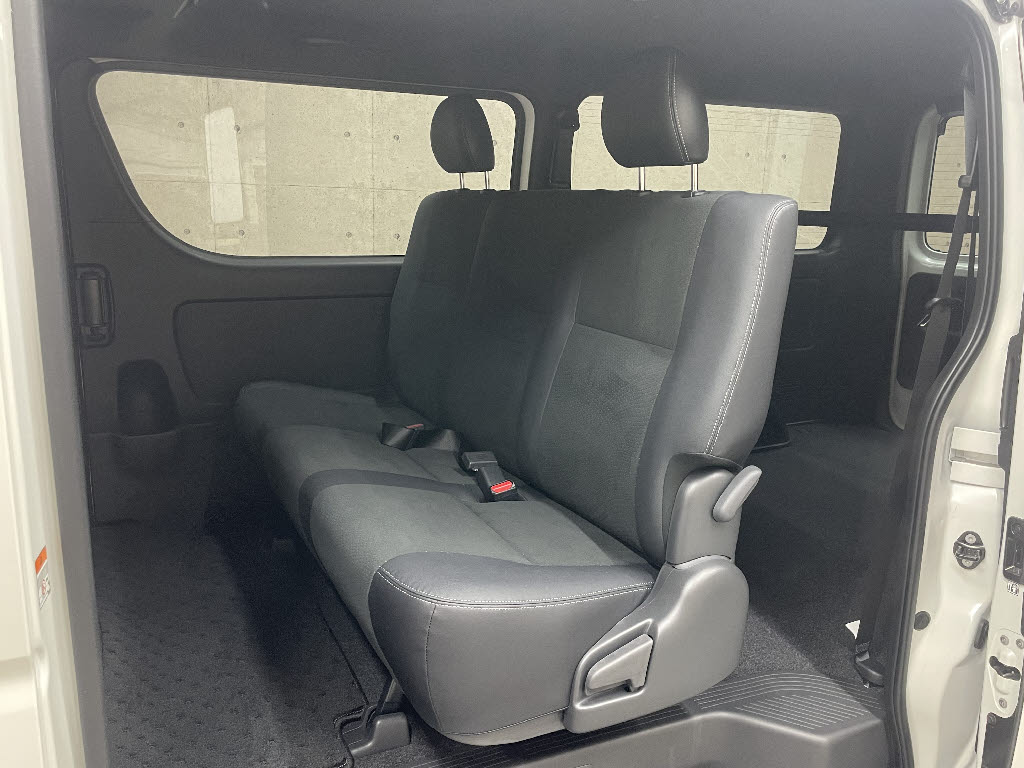 トヨタ ハイエースＶ ｽｰﾊﾟｰGLﾀﾞｰｸﾌﾟﾗｲﾑ2