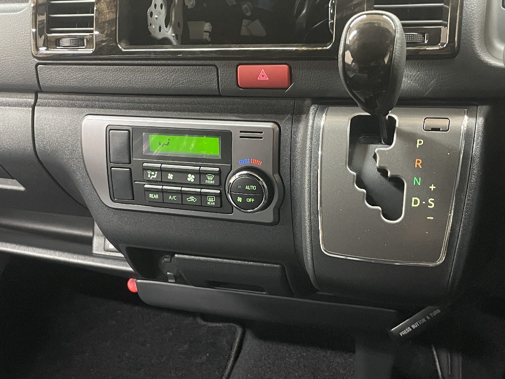 トヨタ ハイエースＶ ｽｰﾊﾟｰGLﾀﾞｰｸﾌﾟﾗｲﾑ2