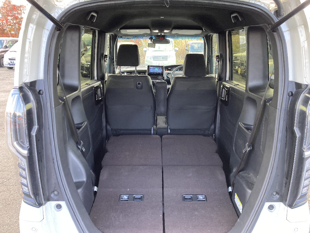 ホンダ Ｎ　ＢＯＸカスタム G-Lﾎﾝﾀﾞｾﾝｼﾝｸﾞ