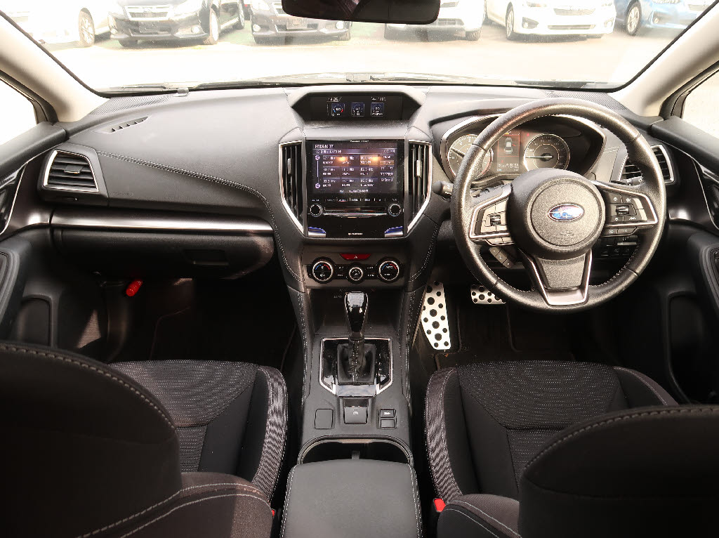 スバル インプレッサスポーツ 2.0i-Sｱｲｻｲﾄ