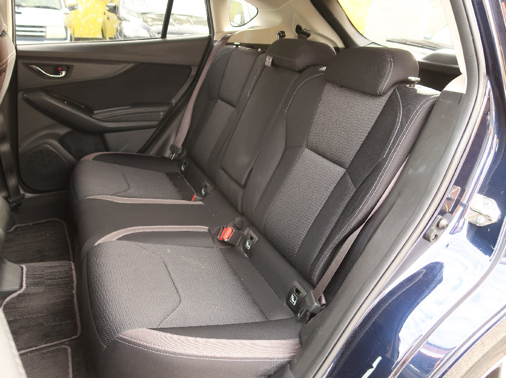 スバル インプレッサスポーツ 2.0i-Sｱｲｻｲﾄ