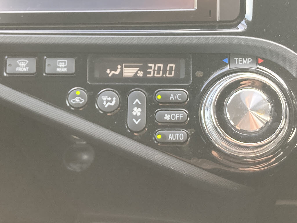 トヨタ アクア Ｇ Ｇｓ