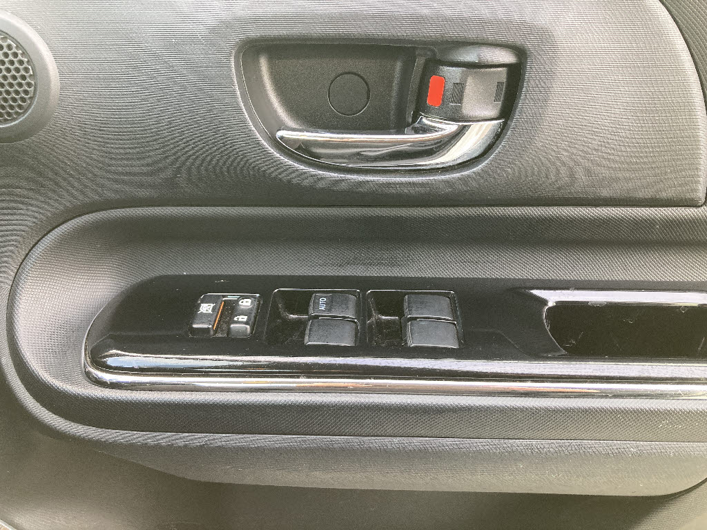 トヨタ アクア Ｇ Ｇｓ