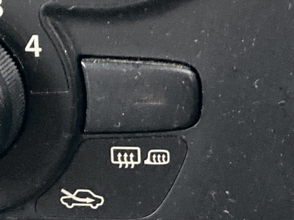 マツダ スクラムＶ ﾊﾞｽﾀｰ 4WD