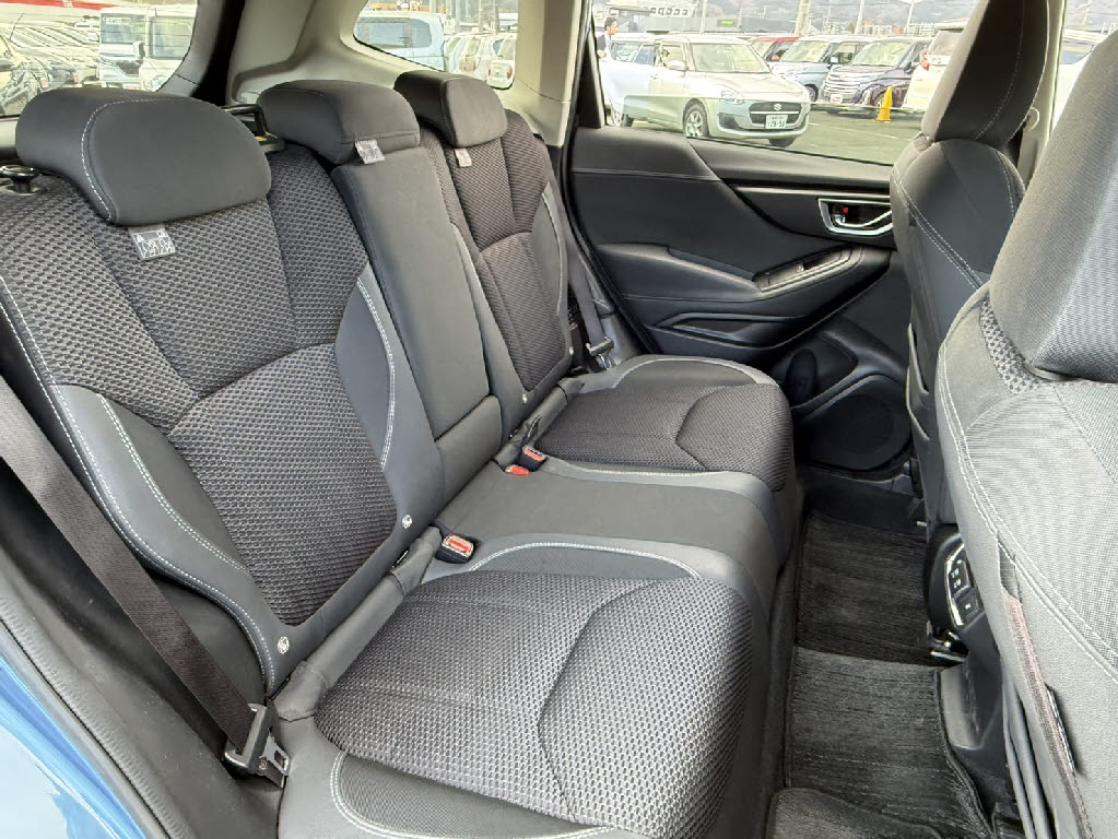 スバル フォレスター ｱﾄﾞﾊﾞﾝｽ