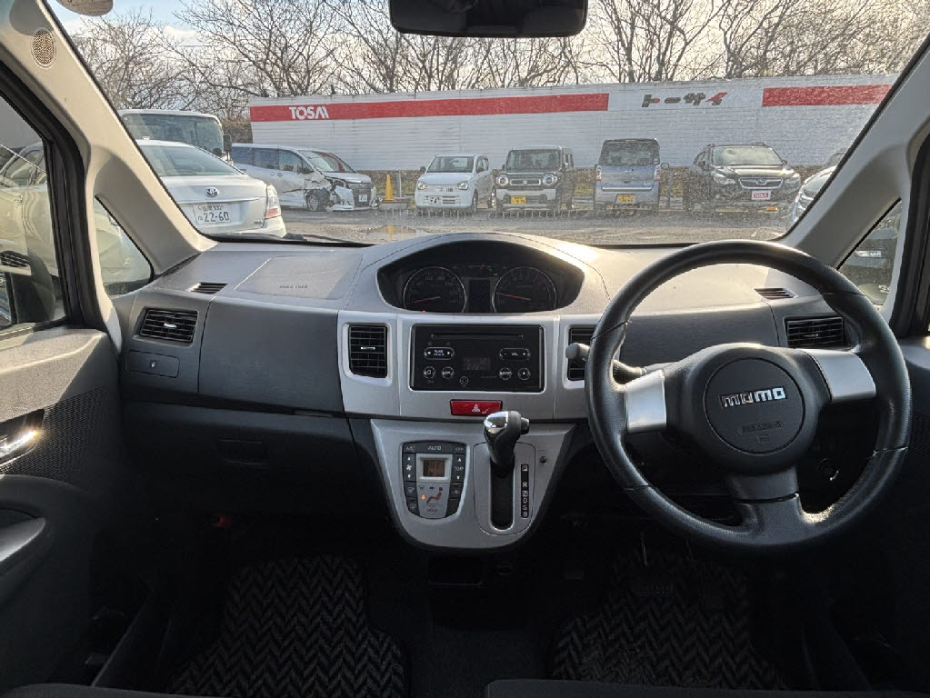 ダイハツ ムーヴカスタム RS 4WD