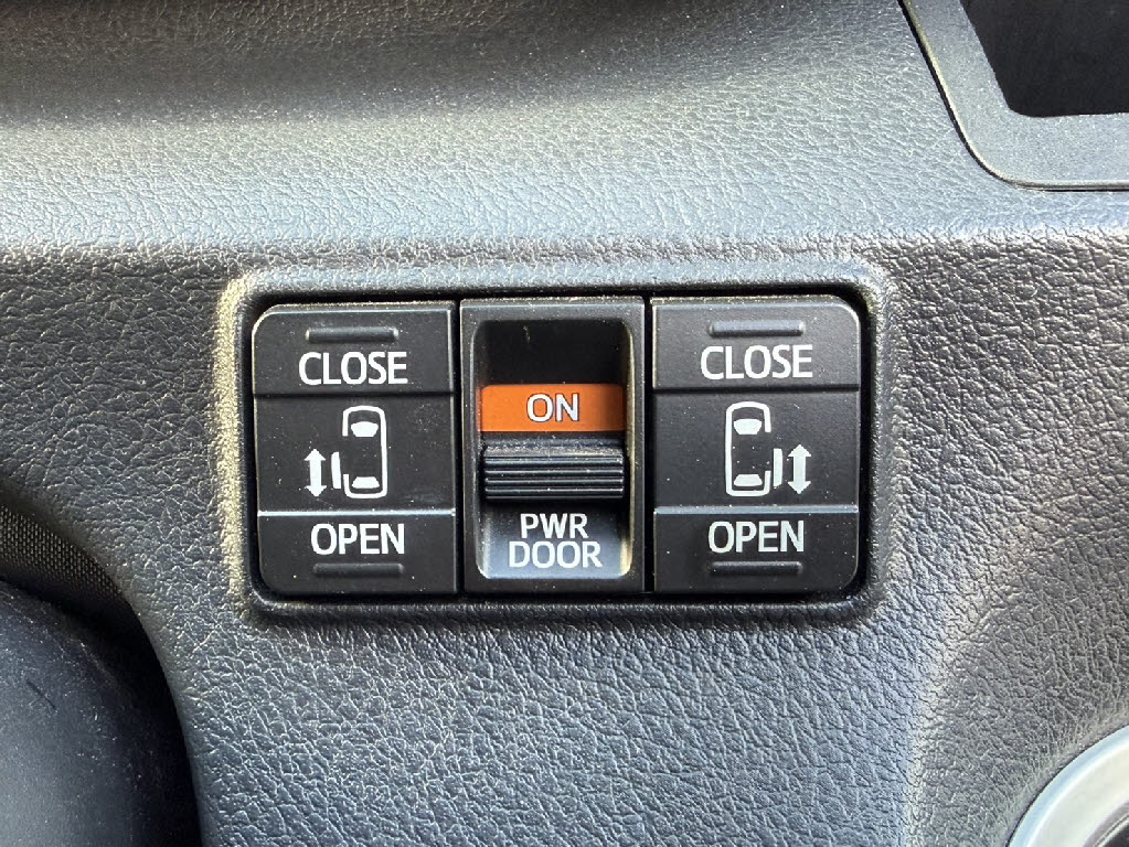 トヨタ シエンタ Ｇ　４ＷＤ