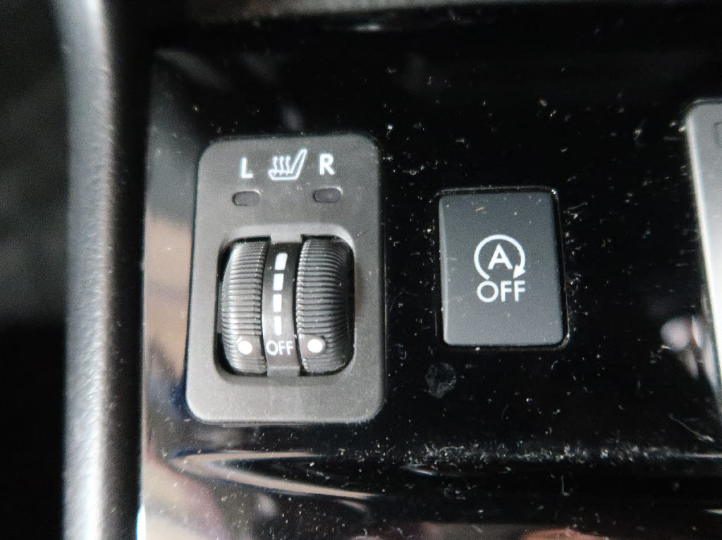 スバル ｴｸｼｰｶﾞ ｸﾛｽｵｰﾊﾞｰ7 2.5iｱｲｻｲﾄ