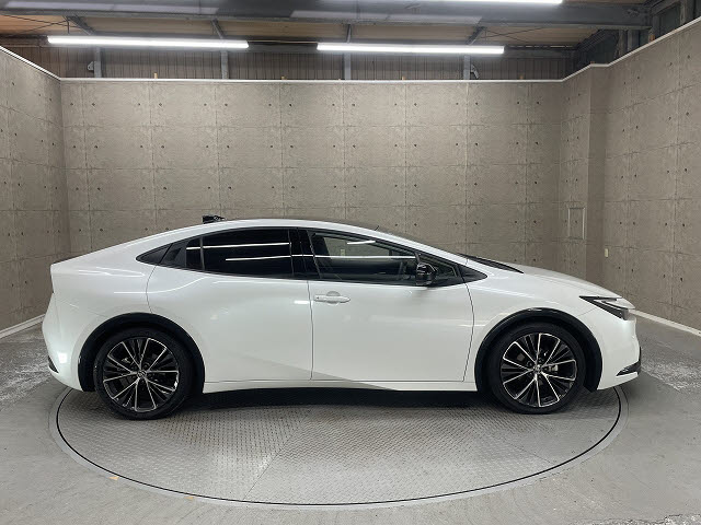 トヨタ プリウス Ｚ