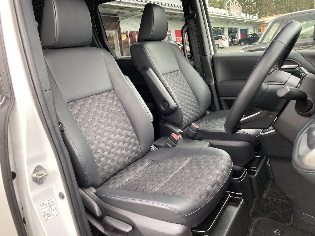 トヨタ ヴォクシー S-Z 4WD