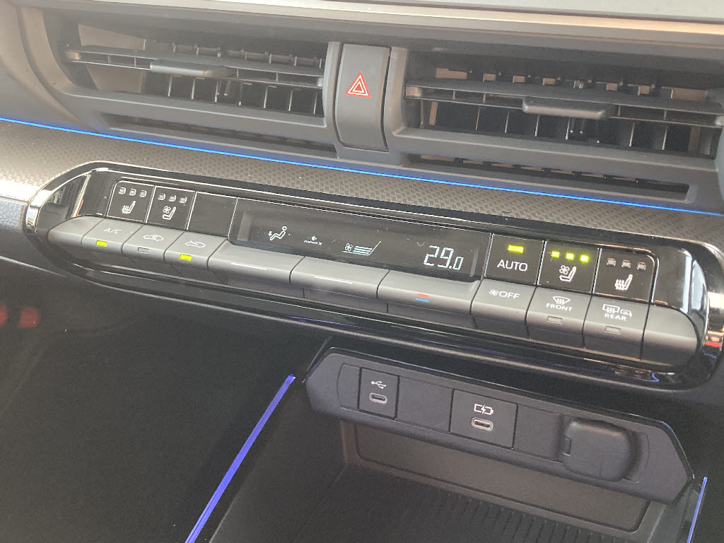 トヨタ プリウス Ｚ