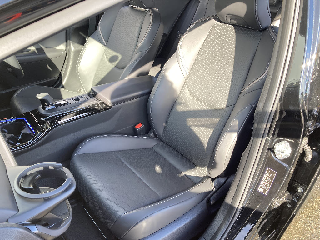 トヨタ プリウス Ｚ