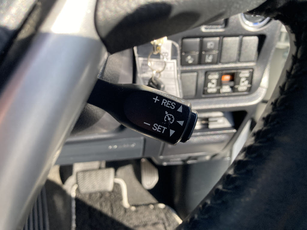 トヨタ ヴォクシー ＺＳ煌