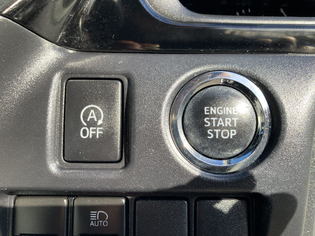 トヨタ ヴォクシー ＺＳ煌