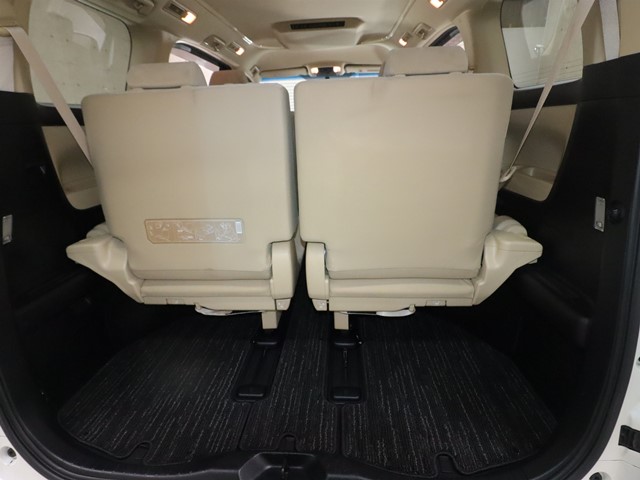 トヨタ アルファード Ｘ