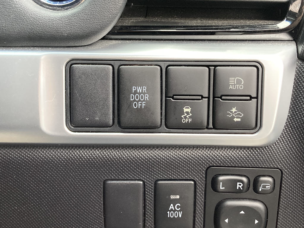 トヨタ ｴｽﾃｨﾏ ﾊｲﾌﾞﾘｯﾄﾞ ｱｴﾗｽｽﾏｰﾄ