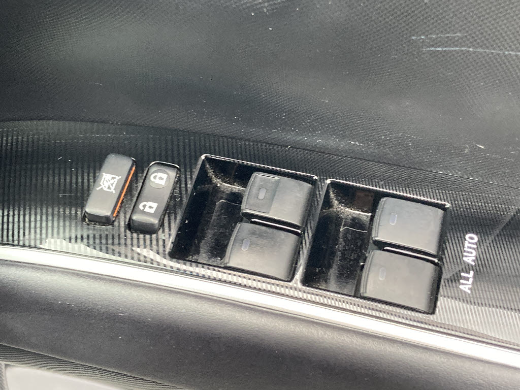 トヨタ ｴｽﾃｨﾏ ﾊｲﾌﾞﾘｯﾄﾞ ｱｴﾗｽｽﾏｰﾄ