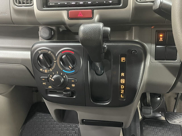 ニッサン NV100ｸﾘｯﾊﾟｰV ＧＸ