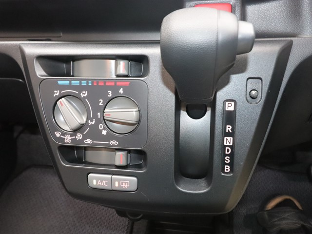 ダイハツ ミライース Ｌ