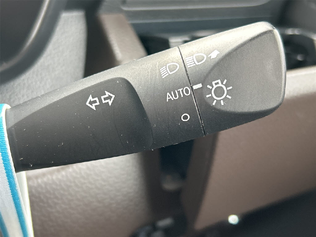 ダイハツ トール X 4WD