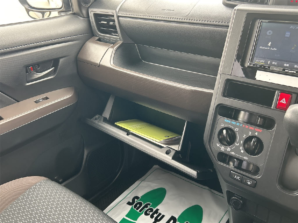 ダイハツ トール X 4WD