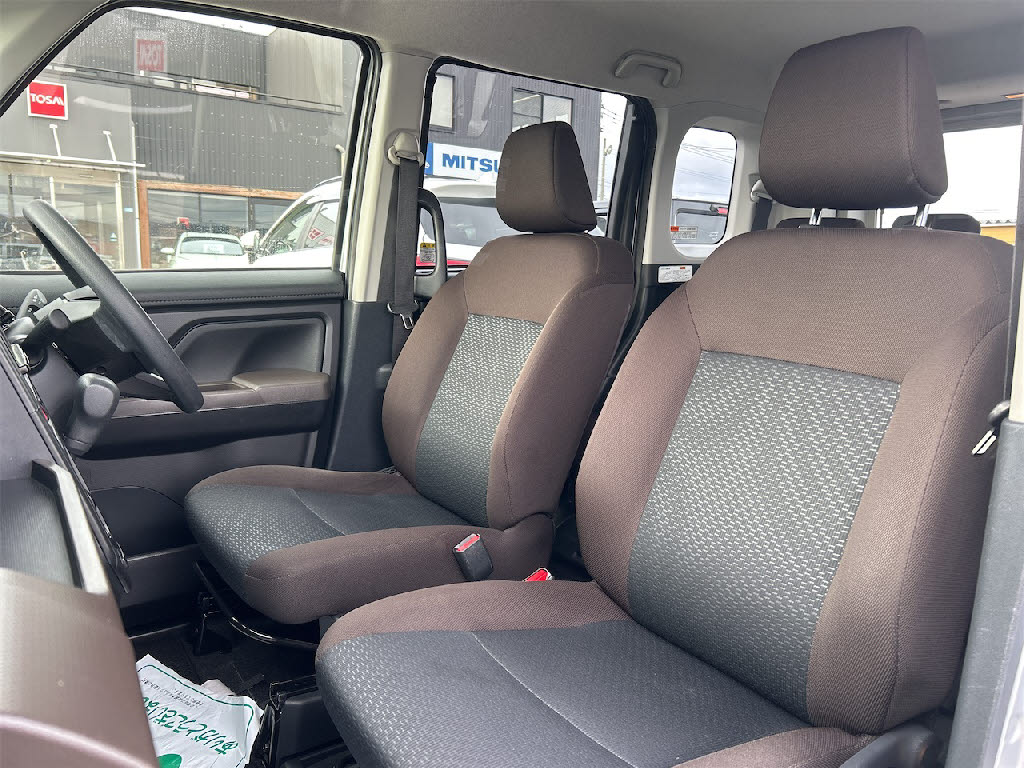 ダイハツ トール X 4WD