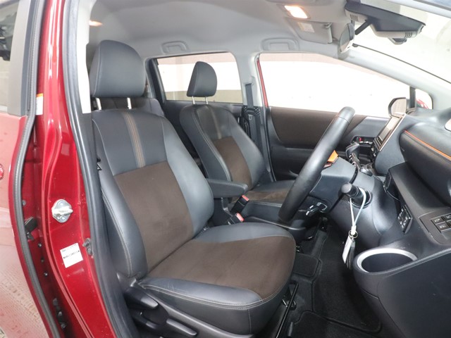 トヨタ シエンタ ハイブリッドＧ クエロ