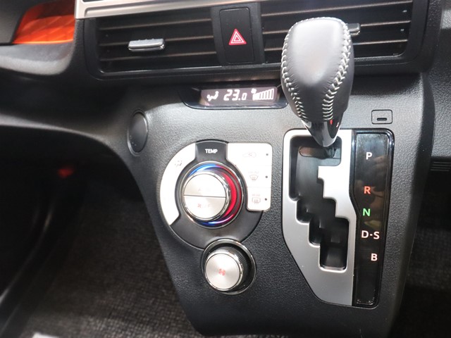 トヨタ シエンタ Ｇ