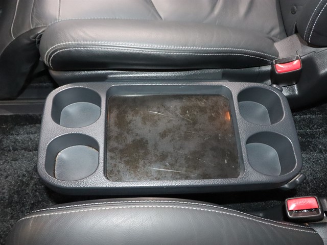 ニッサン エルグランド ライダーブラックライン