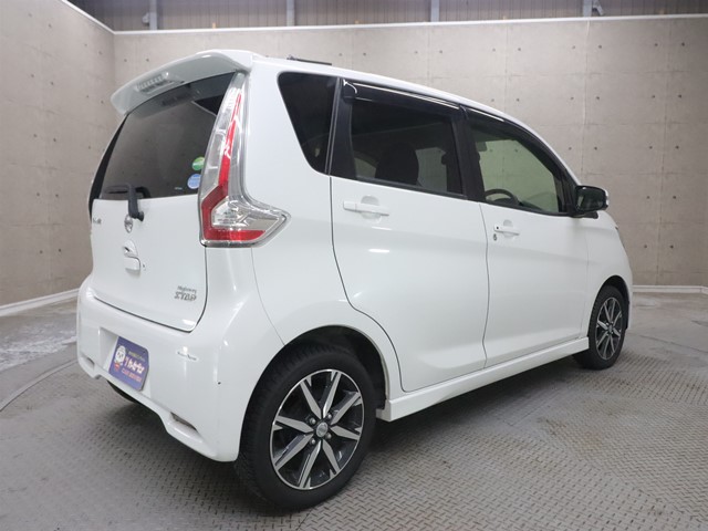 ニッサン デイズ ハイウェイスターＧターボ