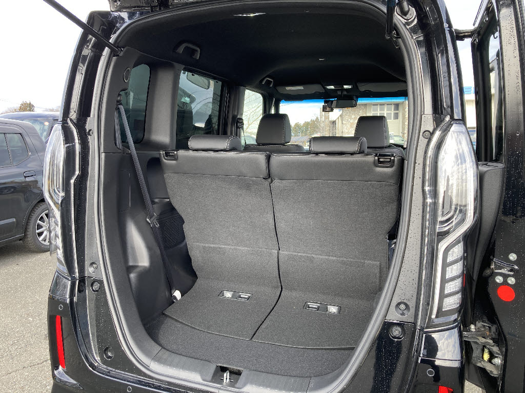 ホンダ Ｎ　ＢＯＸカスタム Lﾀｰﾎﾞ ｽﾀｲﾙﾌﾟﾗｽﾌﾞﾗｯｸ