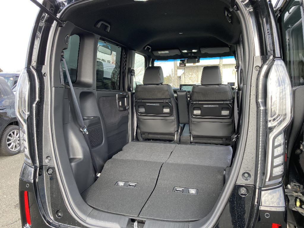 ホンダ Ｎ　ＢＯＸカスタム Lﾀｰﾎﾞ ｽﾀｲﾙﾌﾟﾗｽﾌﾞﾗｯｸ