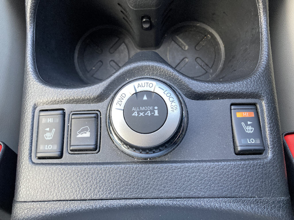 ニッサン エクストレイル 4WD ﾓｰﾄﾞﾌﾟﾚﾐｱ ｴﾏﾌﾞﾚﾊﾟｯｹｰｼﾞ