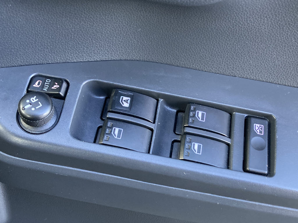 ダイハツ ウエイク 4WD L SA3