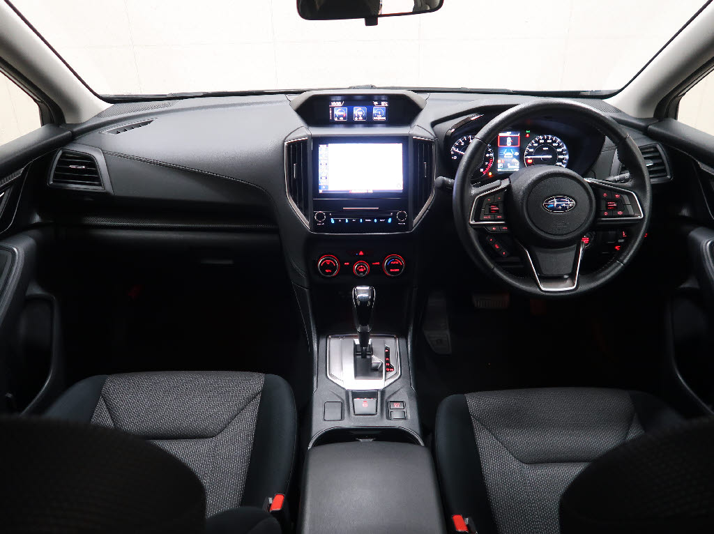 スバル インプレッサスポーツ 4WD 1.6I-L ｱｲｻｲﾄ