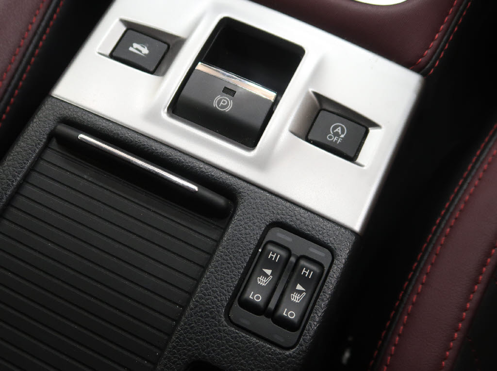 スバル レヴォーグ 1.6STI ｽﾎﾟｰﾂ ｱｲｻｲﾄ ｱﾄﾞﾊﾞﾝｽﾄﾞｾｲﾌﾃｨﾊﾟｯｹｰｼﾞ