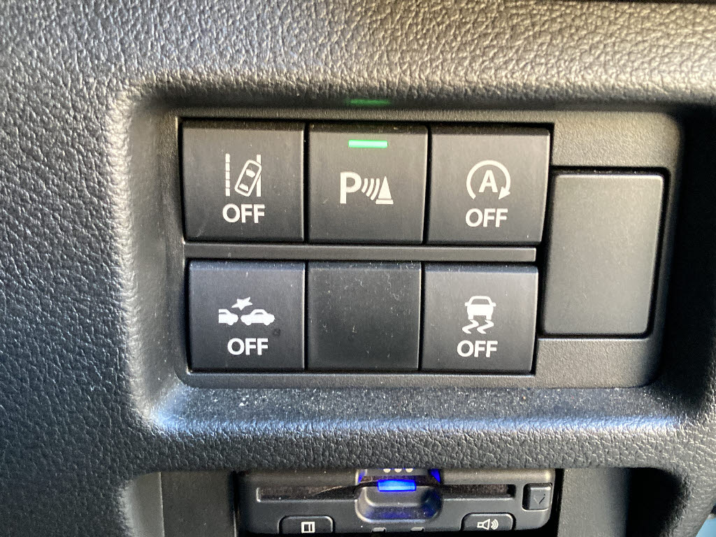 スズキ ハスラー 4WDJｽﾀｲﾙⅡﾀｰﾎﾞ 全方位ﾓﾆﾀｰ付ﾒﾓﾘｰﾅﾋﾞ装着車