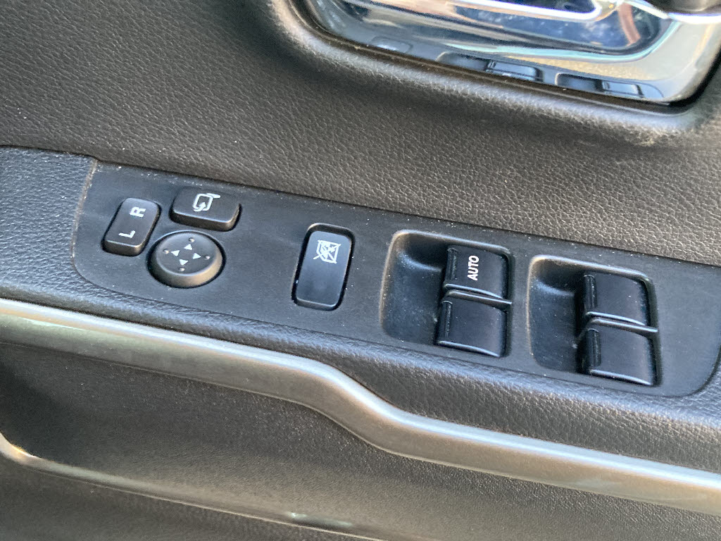 スズキ ハスラー 4WDJｽﾀｲﾙⅡﾀｰﾎﾞ 全方位ﾓﾆﾀｰ付ﾒﾓﾘｰﾅﾋﾞ装着車