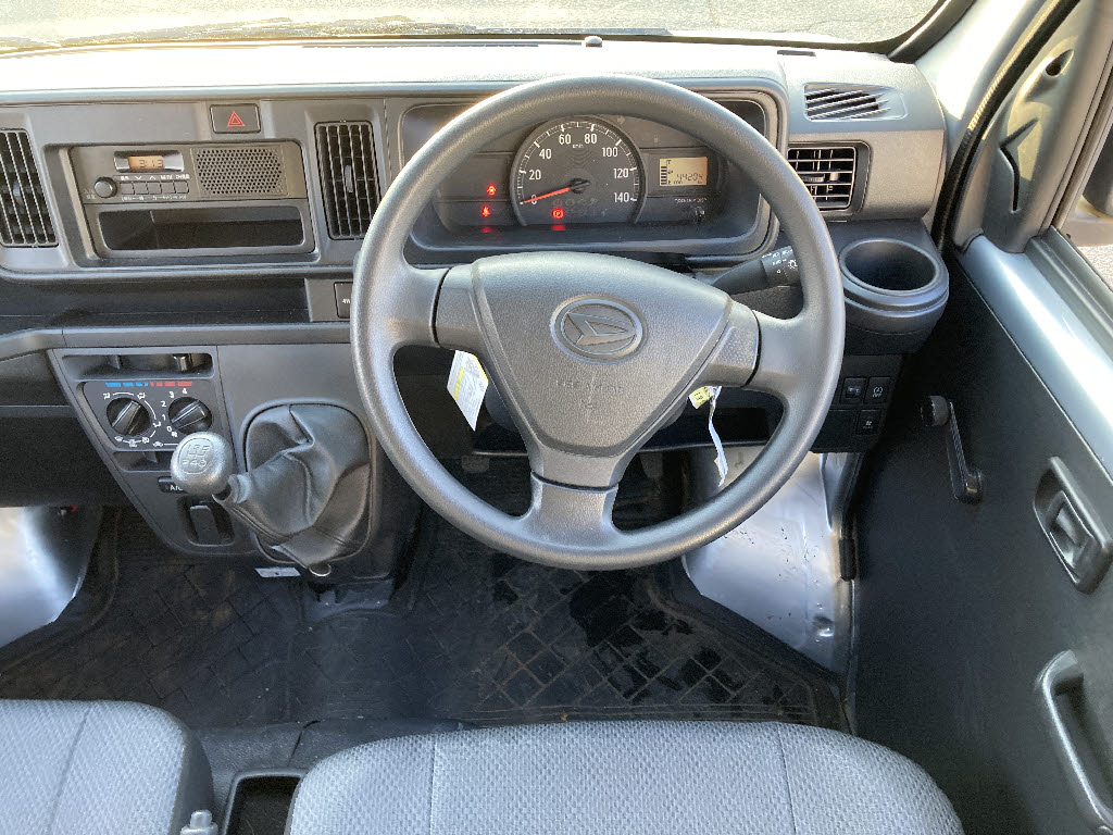 ダイハツ ハイゼットカーゴＶ 4WD ｽﾍﾟｼｬﾙ