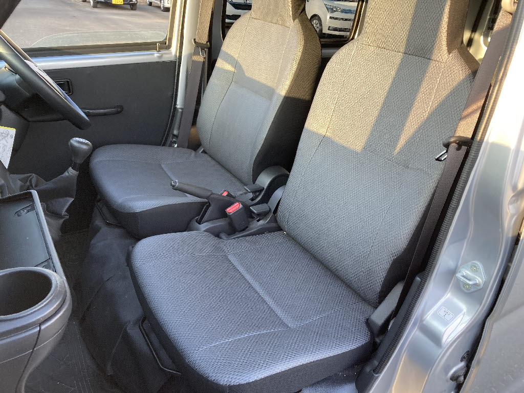 ダイハツ ハイゼットカーゴＶ 4WD ｽﾍﾟｼｬﾙ