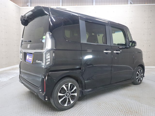 ホンダ Ｎ　ＢＯＸカスタム G Lﾎﾝﾀﾞｾﾝｼﾝｸﾞ