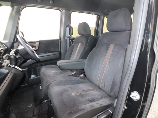 ホンダ Ｎ　ＢＯＸカスタム G Lﾎﾝﾀﾞｾﾝｼﾝｸﾞ