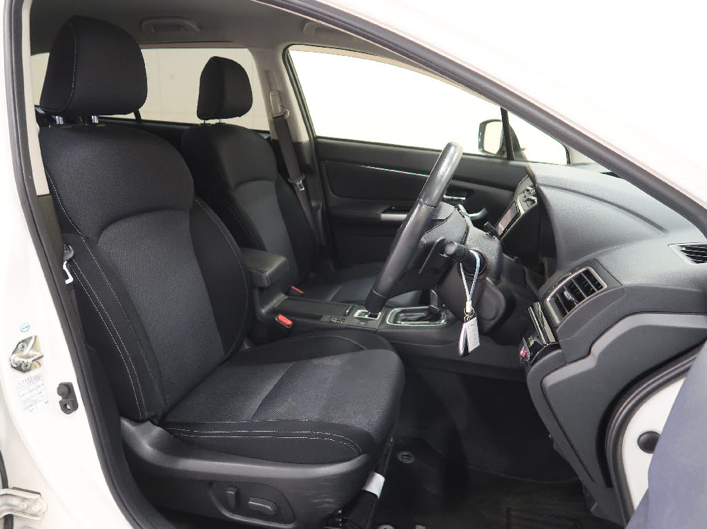 スバル レヴォーグ 1.6GTｱｲｻｲﾄ ｽﾏｰﾄED 4WD